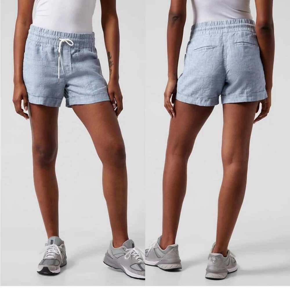 Athleta Cabo Blue Linen Cargo Shorts  w 4 Pockets Size 4 w Measurements!